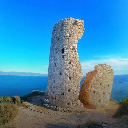 Sardinia 卡利亚里